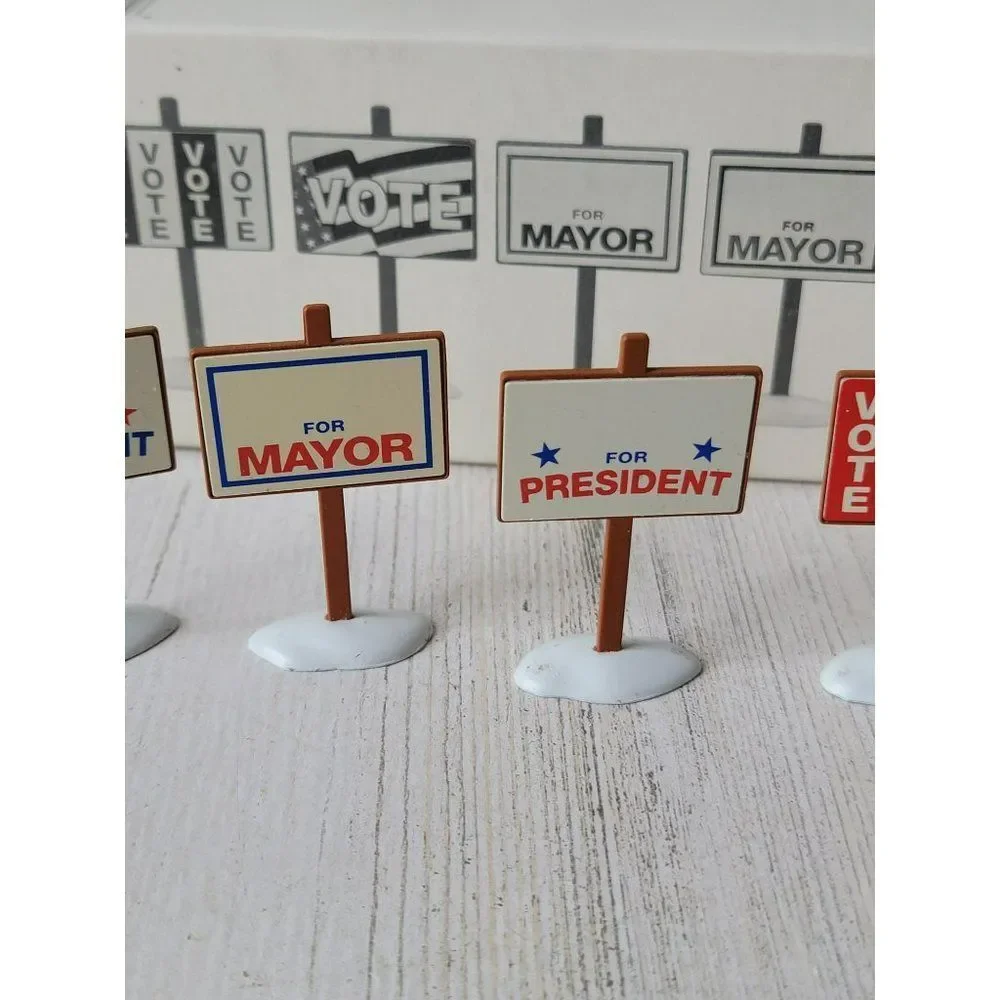 Dept 56 52599 Village Election Yard Signs snow accessory‎ Xmas set